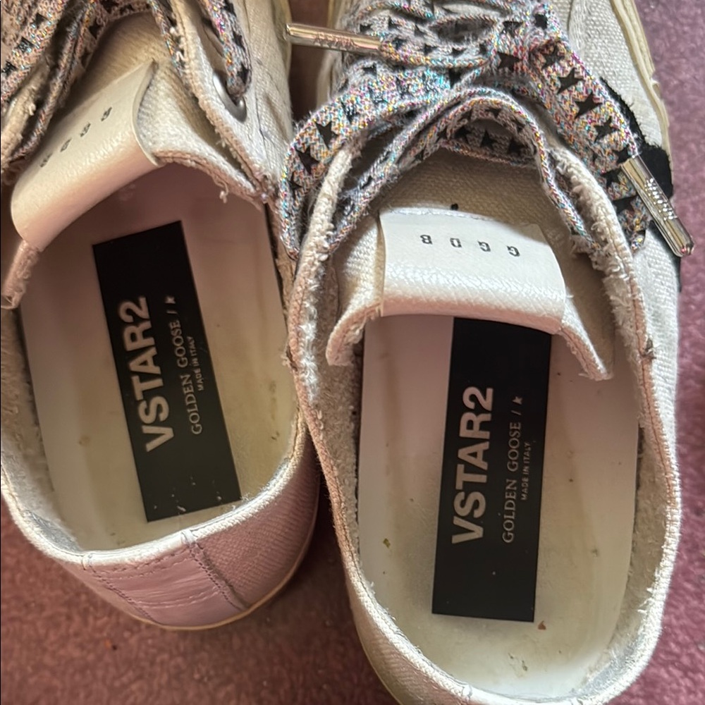 Golden goose White and with Black suede V Star2 Women's Sneakers - Picture 4 of 6